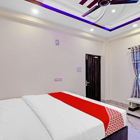 כלכותה Oyo 86602 Hotel Dream Palace מראה חיצוני תמונה